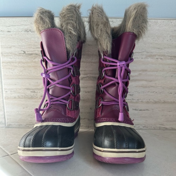Sorel Joan of Artic girls snow boots size 2 - Picture 2 of 10
